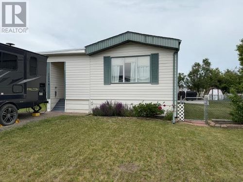 1224 118 Ave, Dawson Creek, BC, V1G4V5 | Card Image
