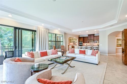 3-101-2764 Tiburon Blvd E, NAPLES, FL, 34109-3697 | Card Image