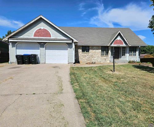 7230 Sw Marian Rd, Topeka, KS, 66614 | Card Image