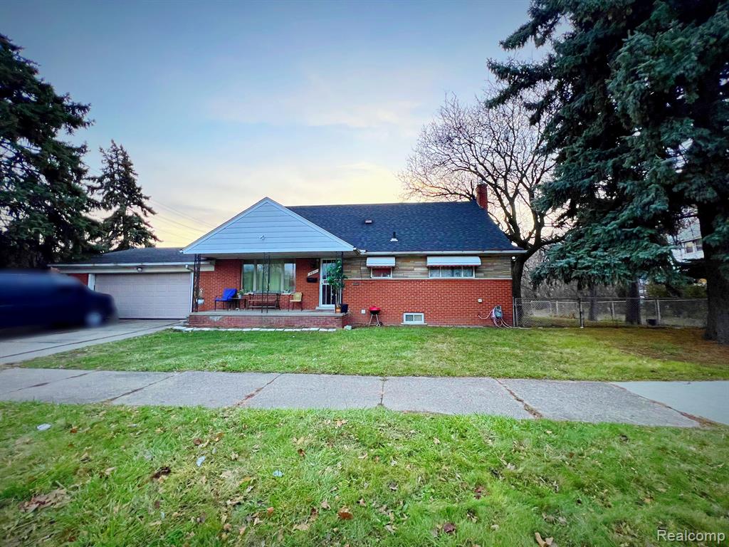 Larkins St, Detroit, MI 48210