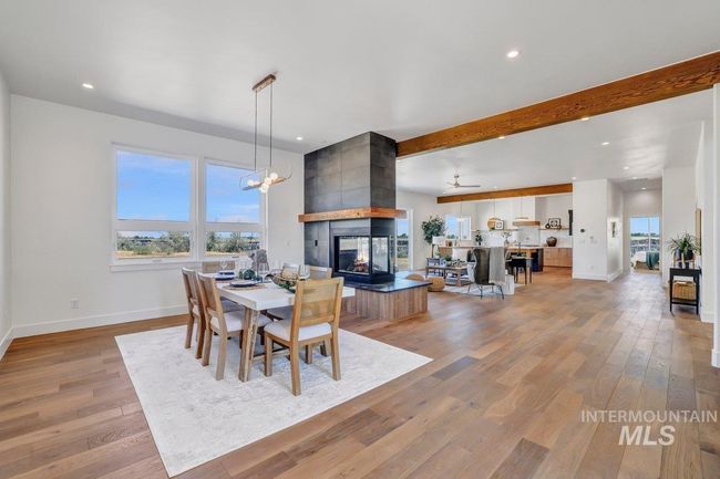 2282 E 4400 N, House other with 4 bedrooms, 4 bathrooms and 3 parking in Filer ID | Image 6
