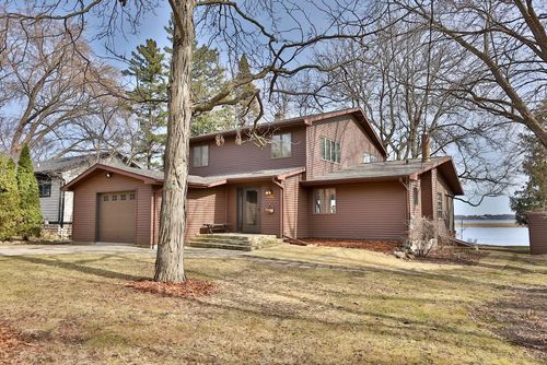N6480 Shorewood Hills Rd, LAKE MILLS, WI, 53551-9770 | Card Image