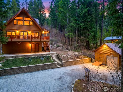 2454 Salal Dr, Leavenworth, WA, 98826-9567 | Card Image