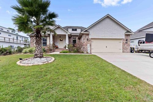 5304 N Shore Rd, Pensacola, FL, 32507-9704 | Card Image