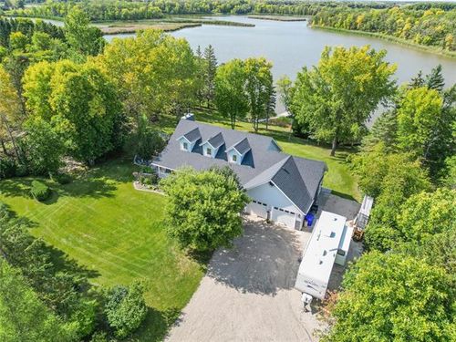 182 Lakeview Dr, St Andrews, MB, R1A2B3 | Card Image