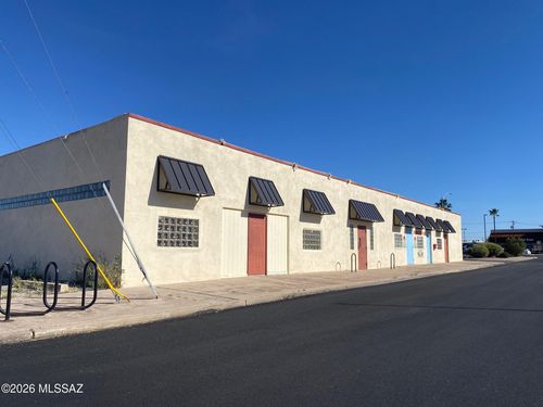 1118 N Jones Blvd, Tucson, AZ, 85716-3925 | Card Image