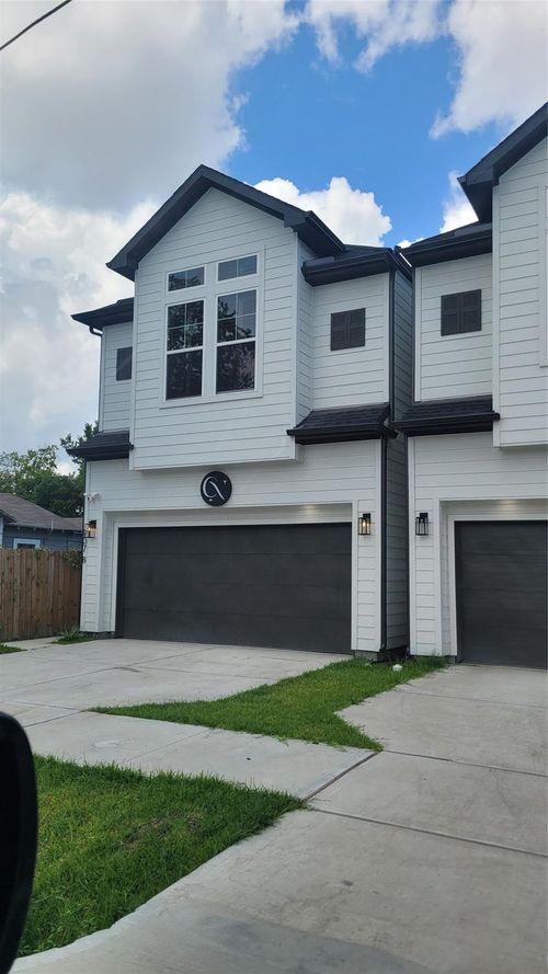 a-4217 Hare St, Houston, TX, 77020-6327 | Card Image