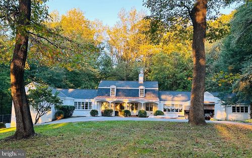 7 Caveswood Ln, OWINGS MILLS, MD, 21117-2913 | Card Image