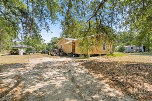 136 Wildwood Church Rd, Pembroke, GA, 31321-5600 | Card Image
