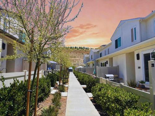 308 Seedling Way, Fallbrook, CA, 92028-6544 | Card Image