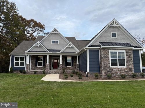 9010 Doves Ln, MANASSAS, VA, 20112-3355 | Card Image