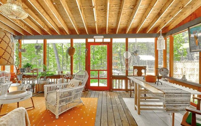Sunroom / solarium with wood ceiling | Image 15