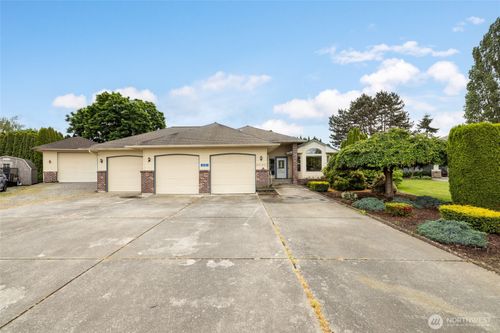 20303 Gardner Court, Burlington, WA, 98233 | Card Image