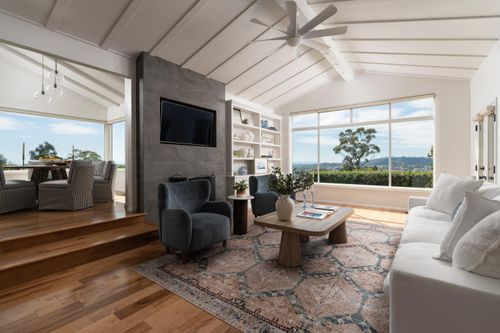 1542 Knoll Circle Dr, SANTA BARBARA, CA, 93103-2815 | Card Image
