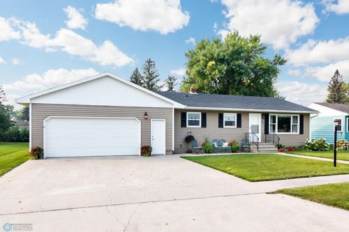 357 3rd St E, Halstad, MN, 56548-4113 | Card Image