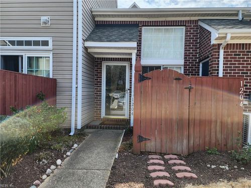 1204 Loose Strife Pl, Chesapeake, VA, 23320-2073 | Card Image