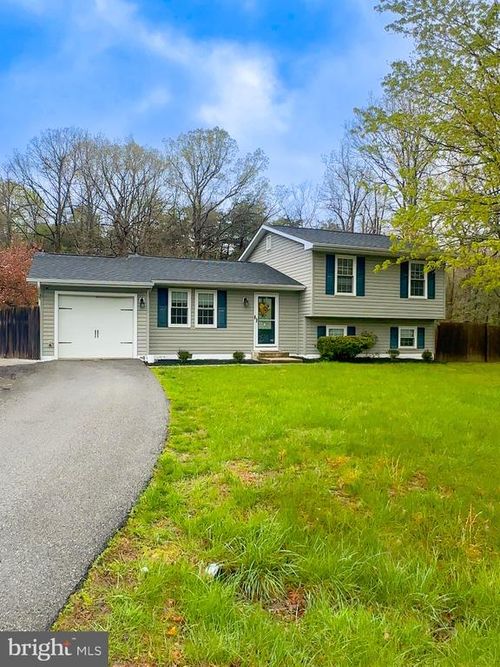 2204 Holly Oak Ct, WALDORF, MD, 20601-4502 | Card Image