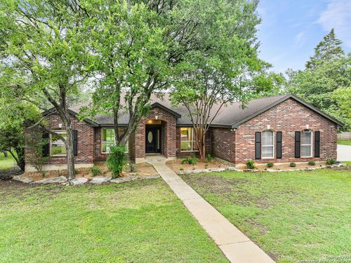 29732 Cojak Cir, Boerne, TX, 78015-4521 | Card Image