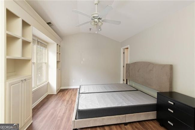 1264 Harris Commons Pl, Townhouse with 2 bedrooms, 3 bathrooms and 2 parking in Roswell GA | Image 27