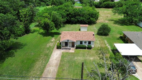 200 Russell St, White Settlement, TX, 76108-1615 | Card Image