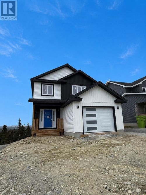 79 Trenton Dr, Paradise, NL, A1L | Card Image