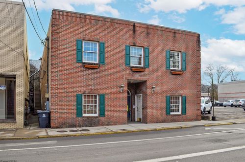 a-274 Spruce St, Morgantown, WV, 26505-7502 | Card Image