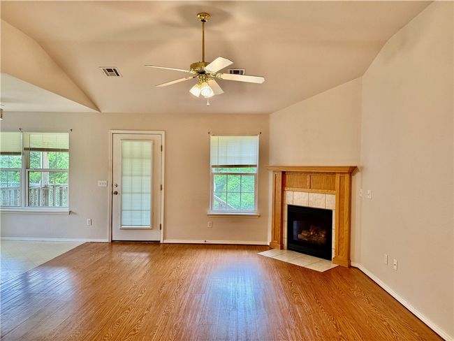15 Pennine Ln, House other with 3 bedrooms, 2 bathrooms and null parking in Bella Vista AR | Image 6