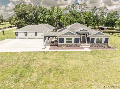 2057 E C 462, Wildwood, FL, 34785 | Card Image