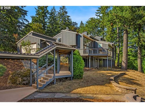 18485 Ne Smith Rd, Newberg, OR, 97132-9300 | Card Image