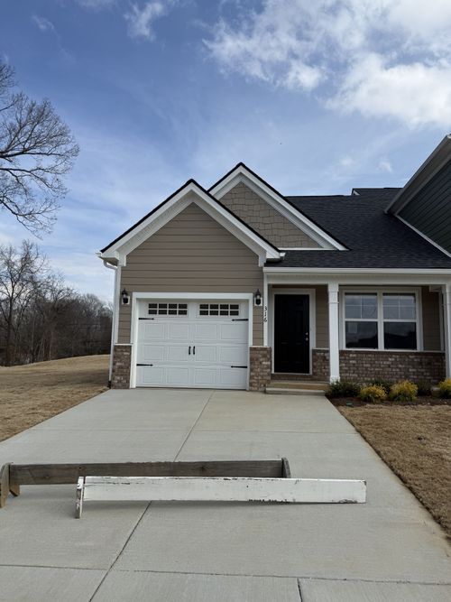 316 Selesia Ln, Pleasant View, TN, 37146 | Card Image