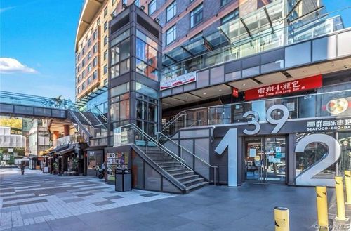 7e-39-16 Prince St, Flushing, NY, 11354 | Card Image