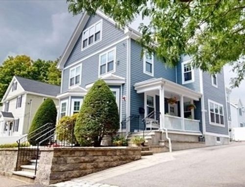 154-154 Cypress St, Watertown, MA, 02472-4220 | Card Image