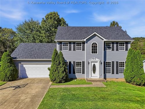 110 Heather Ct, Scott Depot, WV, 25560-8813 | Card Image
