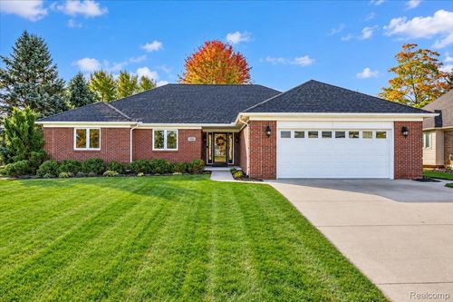 1800 John Paul Ct, Oxford, MI, 48371-4407 | Card Image