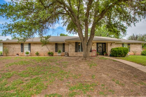 3302 Sierra Ct, San Angelo, TX, 76904-6937 | Card Image