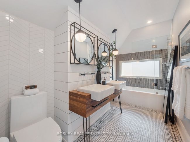 13 Patricia Dr, House other with 3 bedrooms, 4 bathrooms and 2 parking in Toronto ON | Image 28