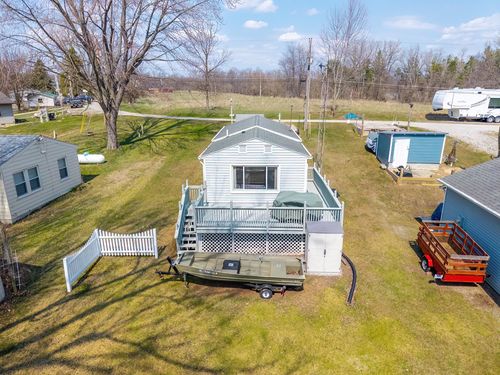 2975 S Scotty Dr, Pleasant Lake, IN, 46779-9708 | Card Image
