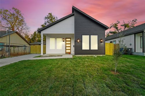 3910 Hancock St, Dallas, TX, 75210-2939 | Card Image