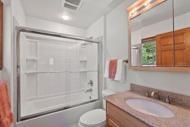 First Floor Bathroom | Image 17