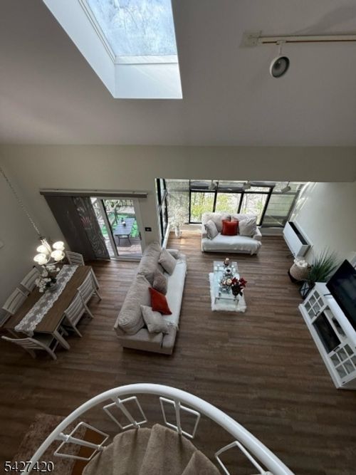 4 Keystone Ct, Vernon, NJ, 07462-5510 | Card Image