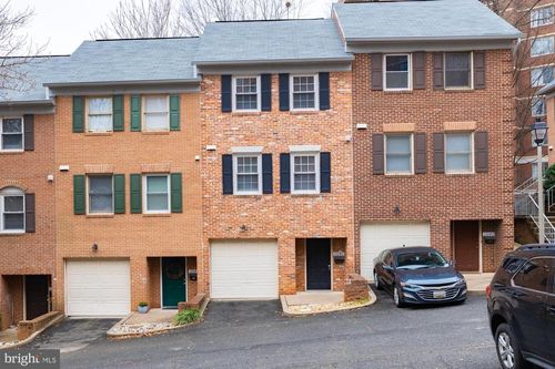 unit-c-1204 N Wayne St, Arlington, VA, 22201-5885 | Card Image