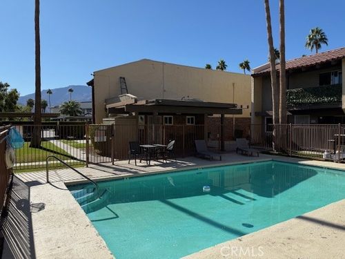 22-51080 Eisenhower Dr, La Quinta, CA, 92253-7407 | Card Image