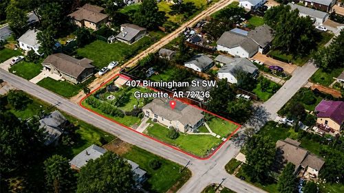 407 Birmingham St Se, Gravette, AR, 72736-8703 | Card Image