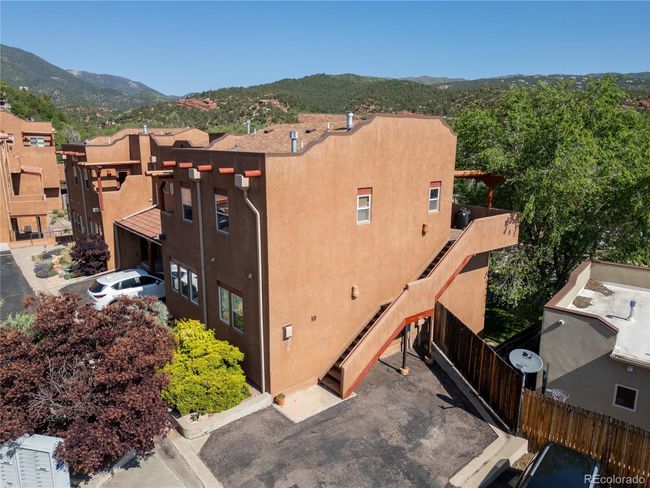 10 Taos Pl, House attached with 2 bedrooms, 2 bathrooms and null parking in Manitou Springs CO | Image 6