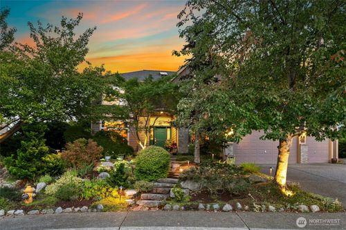 19033 29th Avenue Se, Bothell, WA, 98012 | Card Image