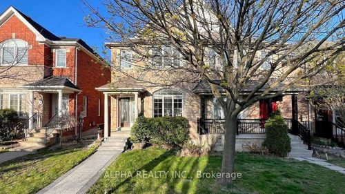 17 Bellagio Cres, Concord, ON, L4K5J9 | Card Image