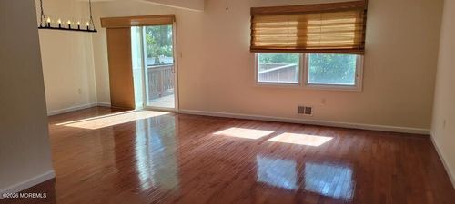 61 Essex Dr, Little Silver, NJ, 07739-1233 | Card Image