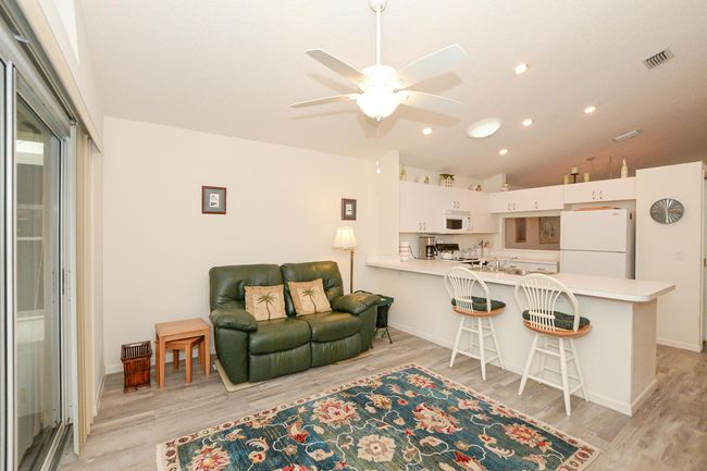 1162 Nw Lombardy Dr, Condo with 2 bedrooms, 2 bathrooms and null parking in Port St Lucie FL | Image 16