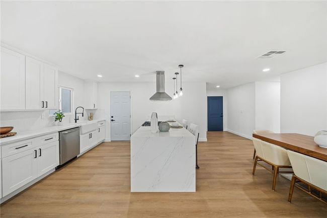 8026 Gribble St, House other with 5 bedrooms, 3 bathrooms and 4 parking in San Diego CA | Image 12