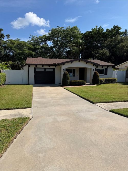 197 Irwin St W, SAFETY HARBOR, FL, 34695-2241 | Card Image
